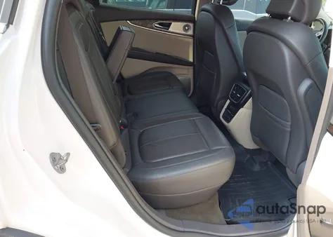 2019 Lincoln Nautilus Reserve from USA, damaged, VIN 2LMPJ8LP2KBL18626